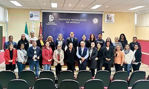 La directora del TecNM Campus Morelia, Patricia Calderón inauguró los Cursos intersemestrales para personal No Docente que organiza el Departamento de Recursos Humanos