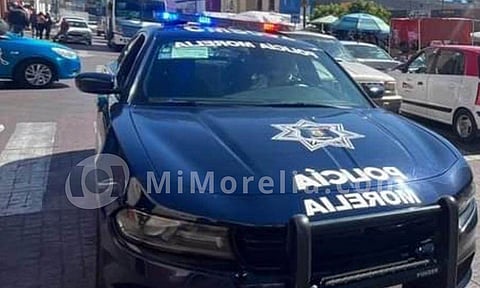 A mano armada, pero de juguete, asaltan panadería en Morelia