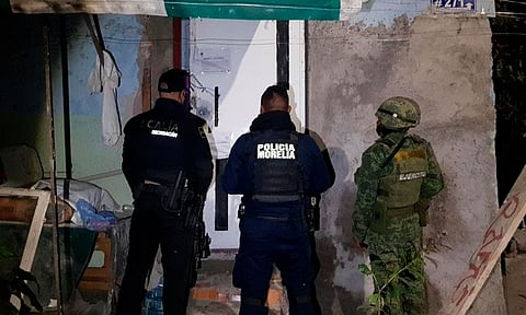 Morelia: hallan drogas y báscula en la colonia Eduardo Ruíz; detienen a 3