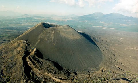 Realizarán simulación de erupción con pirotecnia por aniversario del Paricutín