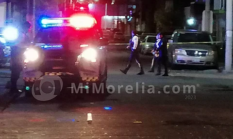 Atacan a tiros a hombre en colonia de Morelia