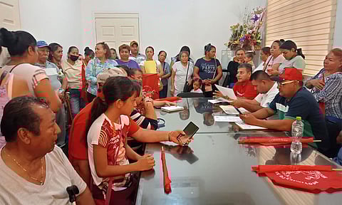 Edil de Apatzingán se niega a recibir a colonos adheridos al Movimiento Antorchista
