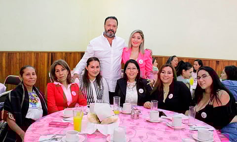 Reconoce Arreola Vázquez aporte de las mujeres en fortalecimiento de tareas de Administración Municipal