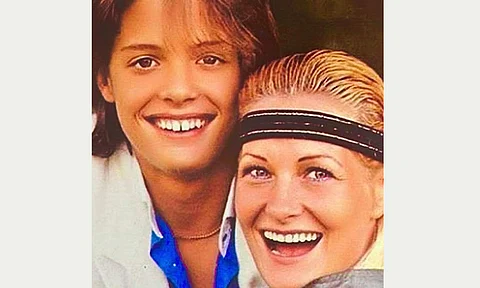 Luis Miguel comparte por primera vez foto con su mamá, desaparecida desde hace más de 35 años