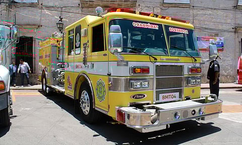 Entrega Bladimir González equipamiento y camiones a PC y Bomberos Tarímbaro