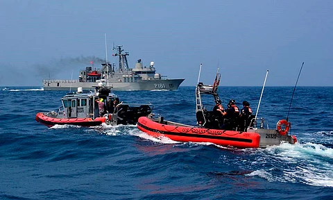Marina asegura más de 39 toneladas de material contaminado con cocaína en Ensenada
