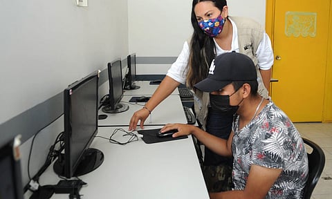 Certificados de primaria y secundaria se podrán emitir en línea, anuncia SEE