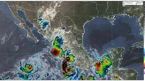 Esta noche, tormenta tropical Beatriz se ubicó a 160 km al sur-suroeste de Acapulco, Guerrero