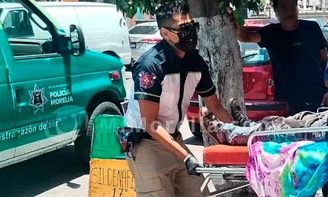 Apuñala a mecánico por no tenerle reparado el auto, en Morelia