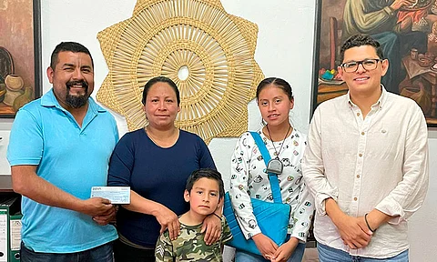 Los créditos que se entregan a artesanos tiene el objetivo de financiar la adquisición de insumos y equipos