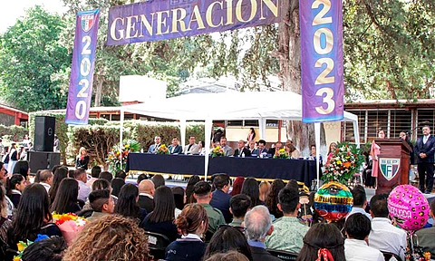 La educación es la vía para lograr mayor desarrollo en nuestro municipio, señaló el Julio Arreola