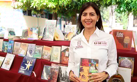Estudiantes han recibido 30 mil libros con programa de lectura de la SEE en Michoacán