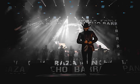 Va Pancho Barraza a la Feria Nacional de la Guitarra de Paracho