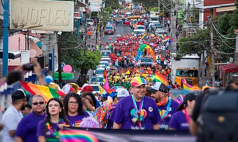 El amor siempre gana: Uruapan celebra la marcha del orgullo LGBT+