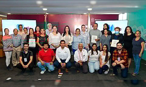 Sedeco e Icatmi capacitan a papeleros en herramientas digitales y gestión de negocios