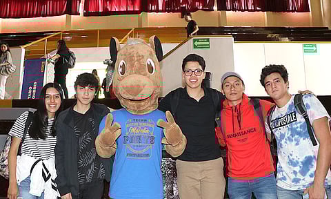 Imparten curso de inducción a los nuevos ponys