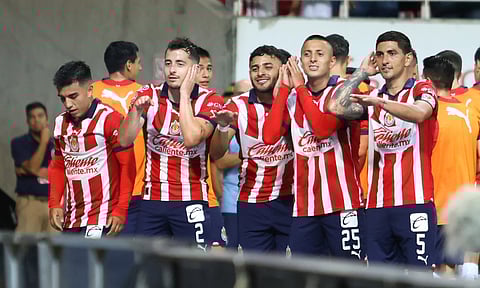 Estos son los convocados de Chivas para enfrentar a Santos