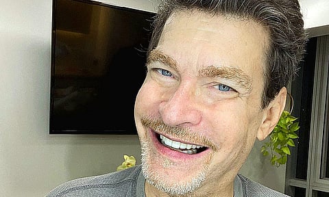 Orina, el secreto de Sebastián Ligarde contra envejecimiento; así lo hace