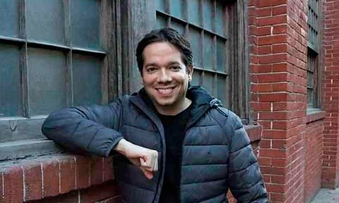 Dan a Carlos Calles Guerra premio de Novela José Rubén Romero