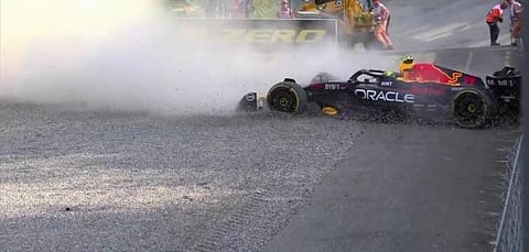 Checo Pérez sufre accidente en Monza