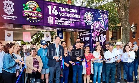 Realizan Mercadito Rural en Calzada Fray Antonio de San Miguel