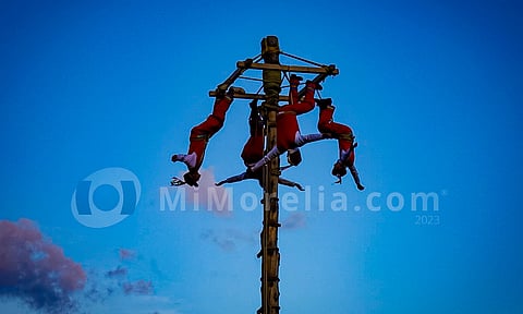 Voladores de San Pedro Tarímbaro: tradición oculta en lo efímero del tiempo
