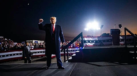 Donald Trump vuelve a insultar a los migrantes