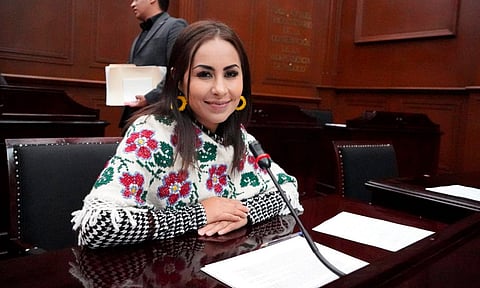 Prevención es clave en la batalla contra el cáncer de mama: Gloria Tapia