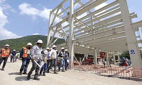 Supervisa Zoé Robledo avances del nuevo hospital del IMSS en Tuxtla Gutiérrez