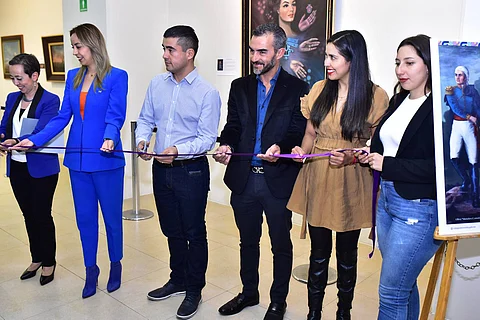Pinturas de Agustín Cárdenas se exhiben en el Colegio de Morelia