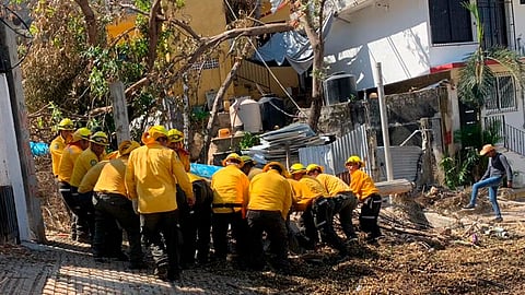 Aumenta a 59 el número de personas desaparecidas tras paso de Otis en Guerrero