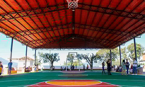 Pátzcuaro: inaugura edil techumbre del Centro de Desarrollo Comunitario en Tzetzénguaro