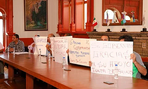 Comienza Gobierno de Bedolla pago a extrabajadores de la extinta Junta Local de Caminos