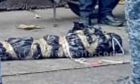 Bromistas dejan otro bulto de "cadáver" en calle de Morelia