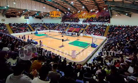 Jóvenes acuden a sorteo del servicio militar