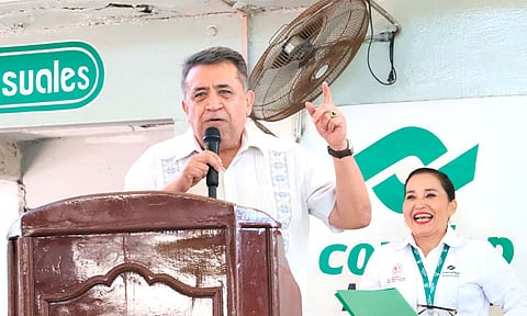 Conalep Apatzingán en sus 42 años ha ganado privilegios en el ámbito empresarial y comercial: alcalde