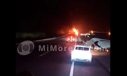 Cierran la Siglo XXI por fuerte accidente e incendio; el segundo en menos de 24 hrs