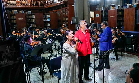 Con cantos, enaltecen José Luis Pedraza y la OCUM el legado de la Universidad Michoacana