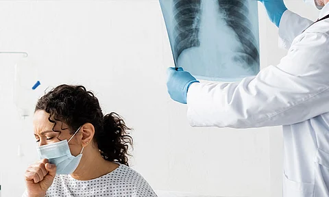 Emiten recomendaciones para prevenir la neumonía