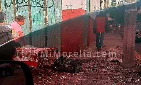 Estalla puesto de venta de pirotecnia en Morelia