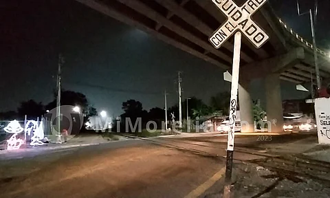 Ya se realiza Puente Peatonal en Avenida Siervo de la Nación