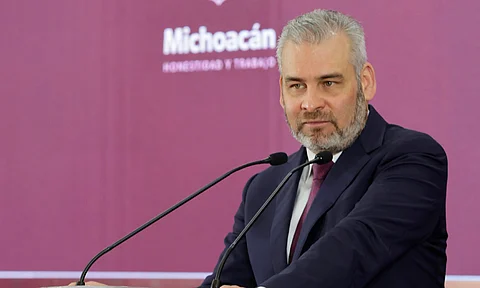 Entregará Bedolla 5 mil bases a trabajadores de la educación la próxima semana
