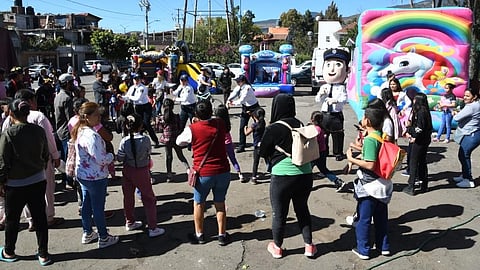 Reyes Magos del DIF, llevan alegría a niñas y niños de Morelia