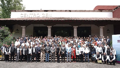 Familias migrantes recibieron más de 4 mil 400 mdp en créditos para negocios