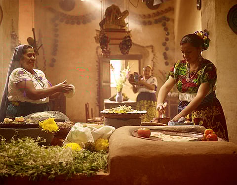 Cocineras de Michoacán, finalistas en premios a la excelencia gourmet; aquí puedes votar