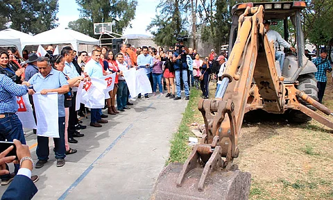 Tarímbaro: inician construcción de techumbre en Cancha Deportiva de Santa Fe