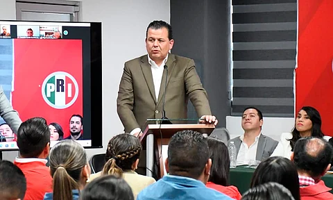 ”La prioridad del PRI Michoacán es el proyecto de Xóchitl Gálvez”: Memo Valencia