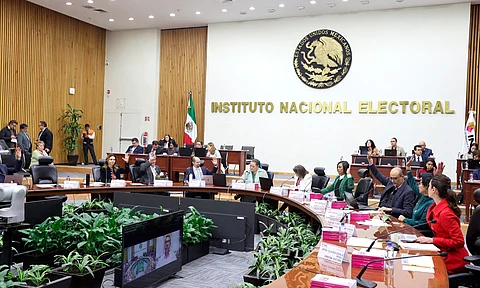 Éstas serían las fechas y sedes de los debates del INE entre presidenciables