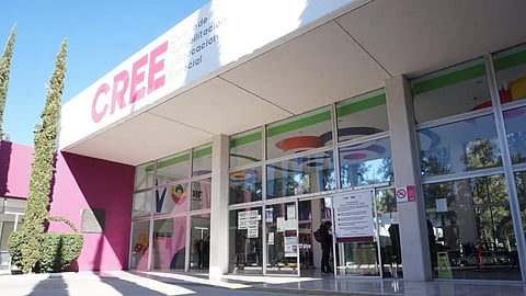 Invita CREE a conocer su espacio de atención para personas con discapacidad visual