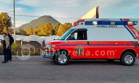 Peatón muere atropellado en la Zitácuaro-Morelia